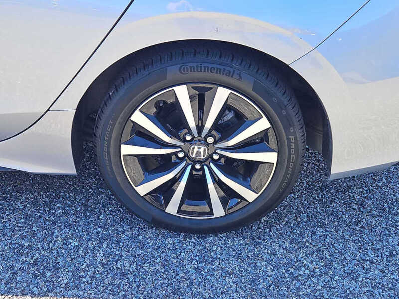 2024 Honda Civic EX-L