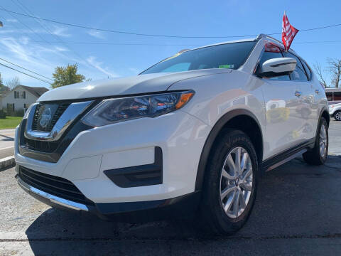 2017 Nissan Rogue for sale at Ritchie County Preowned Autos in Harrisville WV