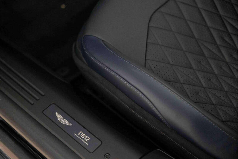2025 Aston Martin DB12 V8