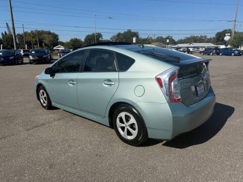 2014 Toyota Prius Three