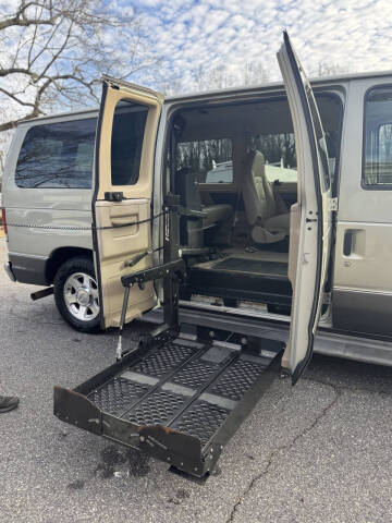 2006 Ford E-Series E-150 XL