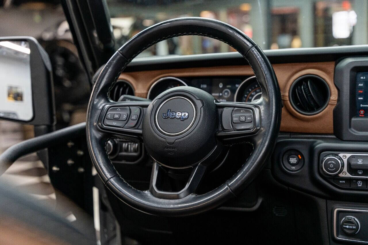 2021 JEEP Gladiator Pickup - $56,999