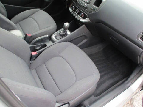 2013 Kia Rio 5-Door EX