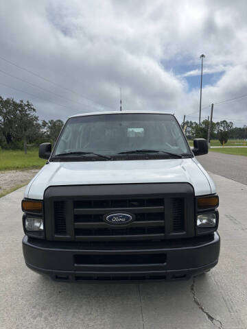 2010 Ford E-350