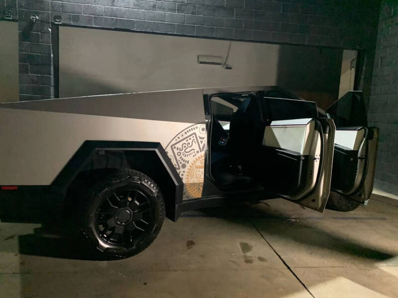 2024 Tesla Cybertruck