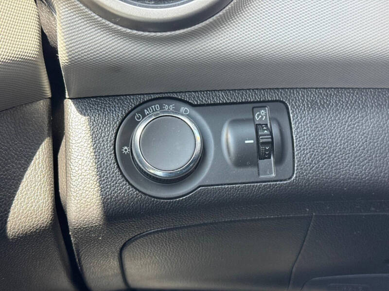 2016 Chevrolet Sonic LT Auto