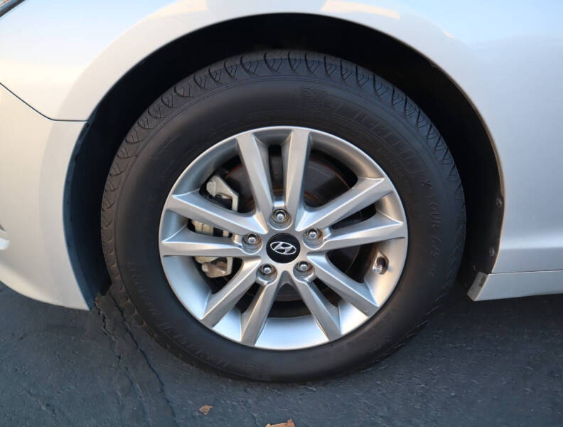 2017 Hyundai Sonata SE