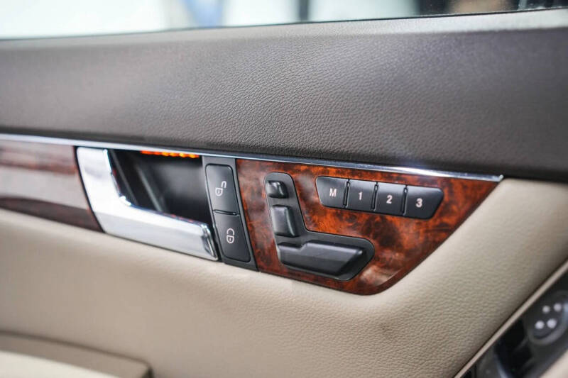 2011 Mercedes-Benz C-Class