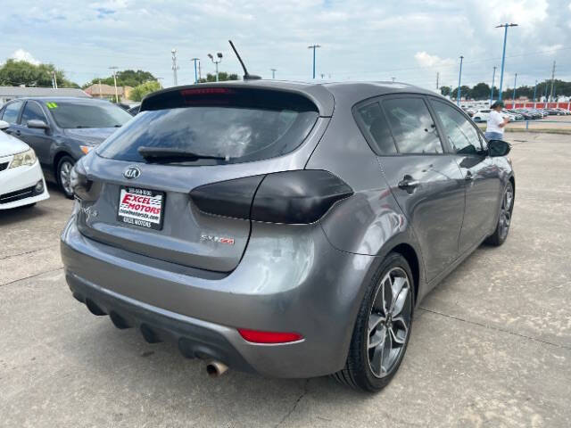2016 Kia Forte5