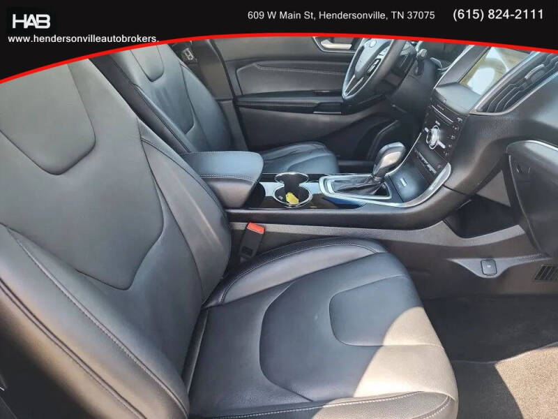 2017 Ford Edge Titanium