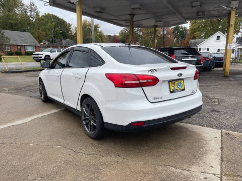 2016 Ford Focus SE
