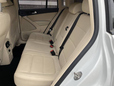 2017 Volkswagen Tiguan 2.0T S 4Motion