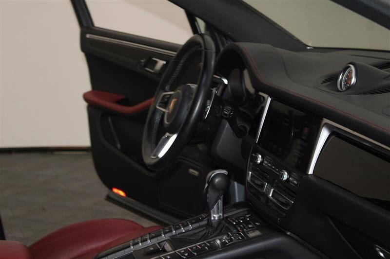 2019 Porsche Macan