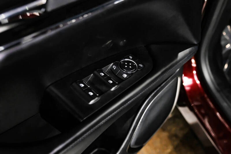 2021 Lincoln Nautilus Reserve