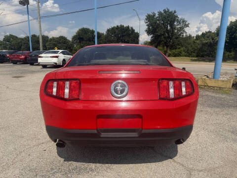 2012 Ford Mustang V6