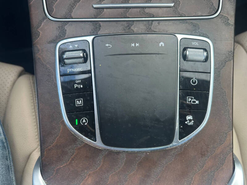 2021 Mercedes-Benz GLC GLC 300