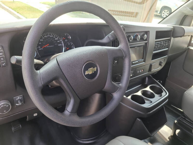 2018 Chevrolet Express 2500