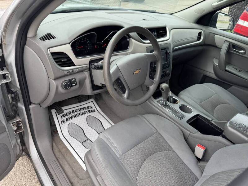 2014 Chevrolet Traverse LS