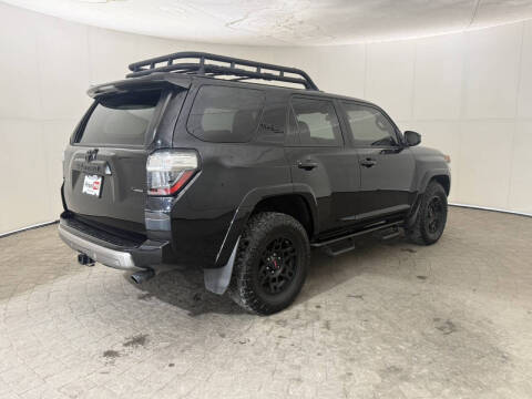 2022 Toyota 4Runner TRD Off-Road