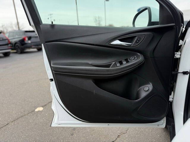 2021 Buick Encore GX Select