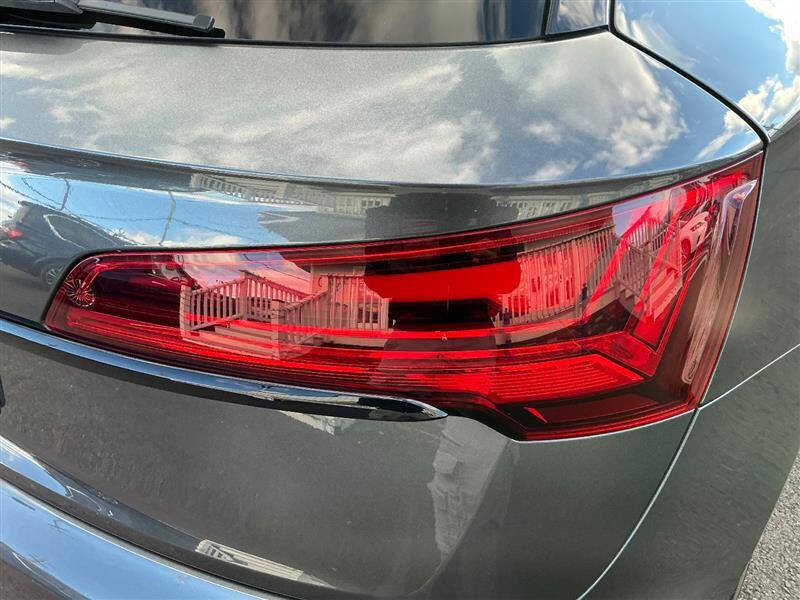 2021 Audi SQ5 3.0T quattro Premium Plus