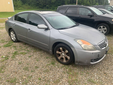 2008 Nissan Altima for sale at Court House Cars, LLC in Chillicothe OH