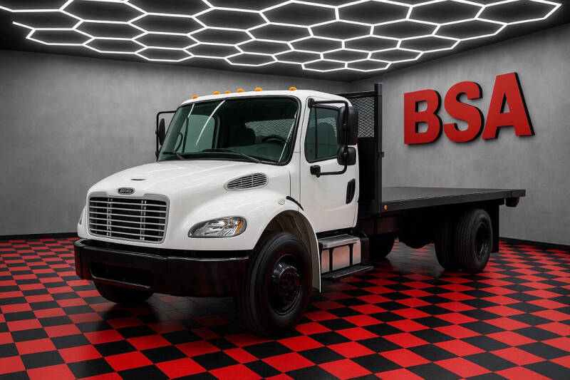 2006 Freightliner M2 106