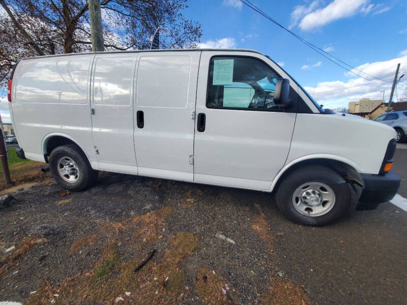 2017 Chevrolet Express 2500