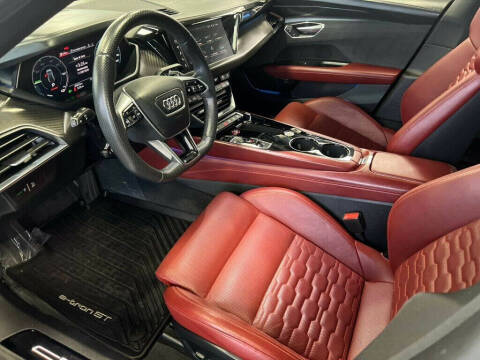 2022 Audi e-tron GT quattro Prestige