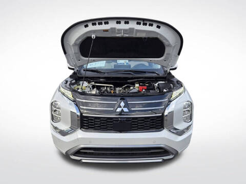 2025 Mitsubishi Outlander SEL