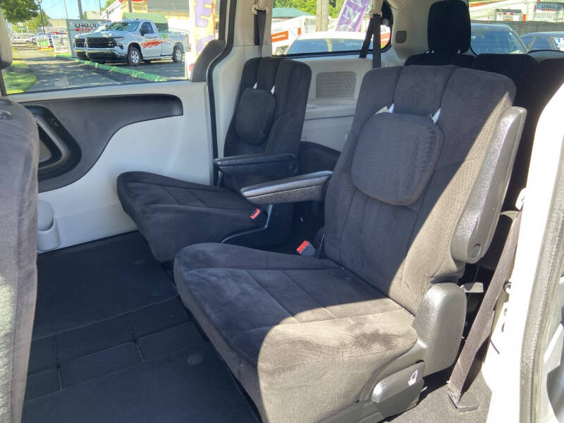 2013 Dodge Grand Caravan SXT