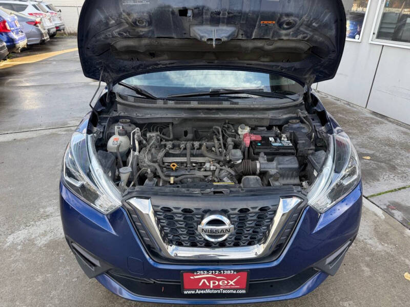 2018 Nissan Kicks SR