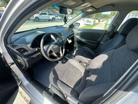 2016 Hyundai Accent SE