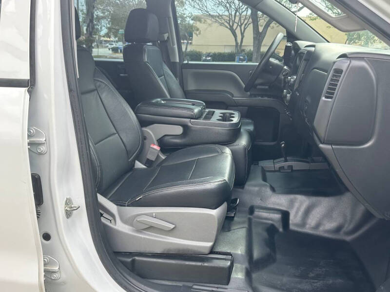 2018 Chevrolet Silverado 1500 Custom