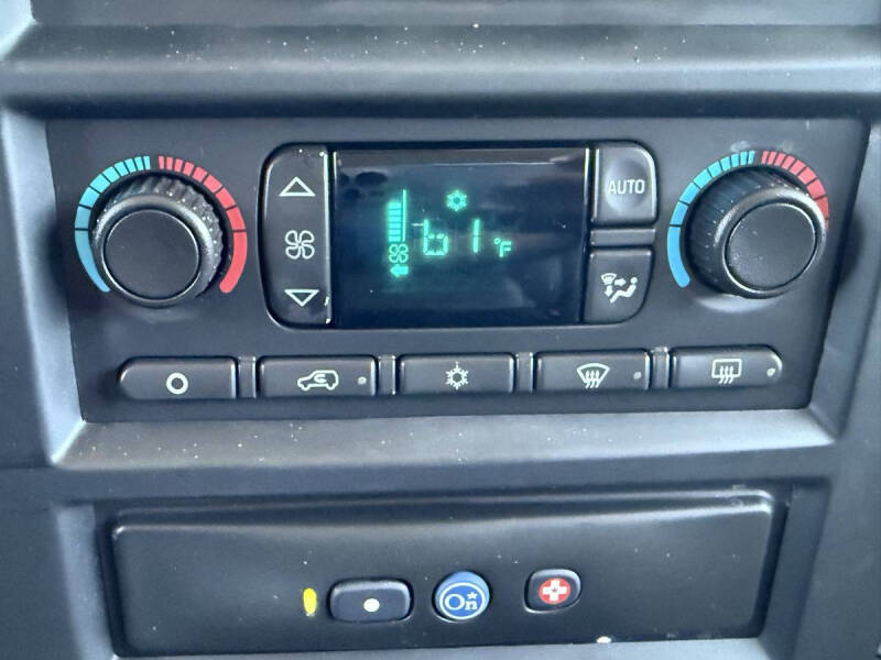 2005 HUMMER H2