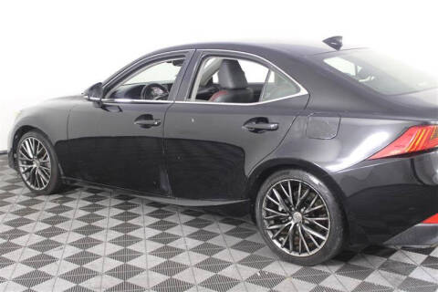 2017 Lexus IS 200t
