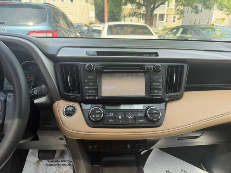 2017 Toyota RAV4 XLE