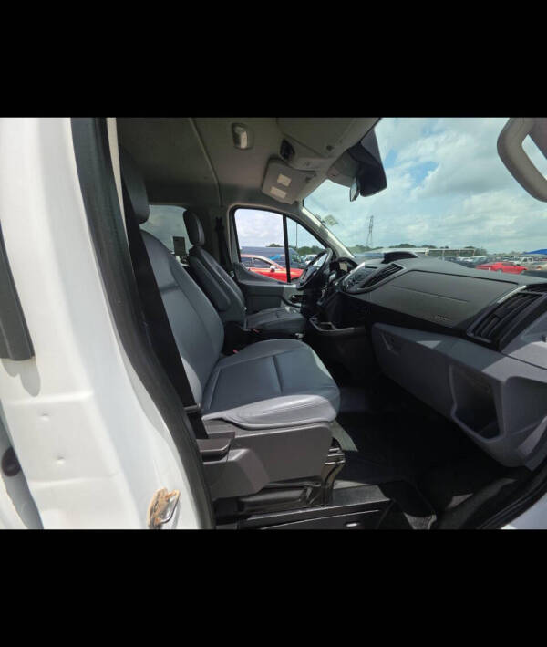 2019 Ford Transit