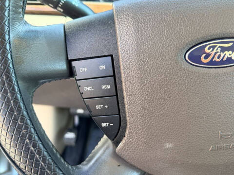 2008 Ford Taurus SEL