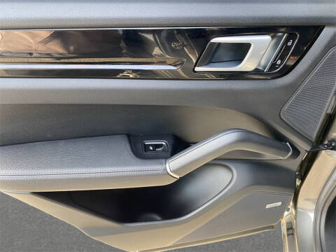 2019 Porsche Cayenne S