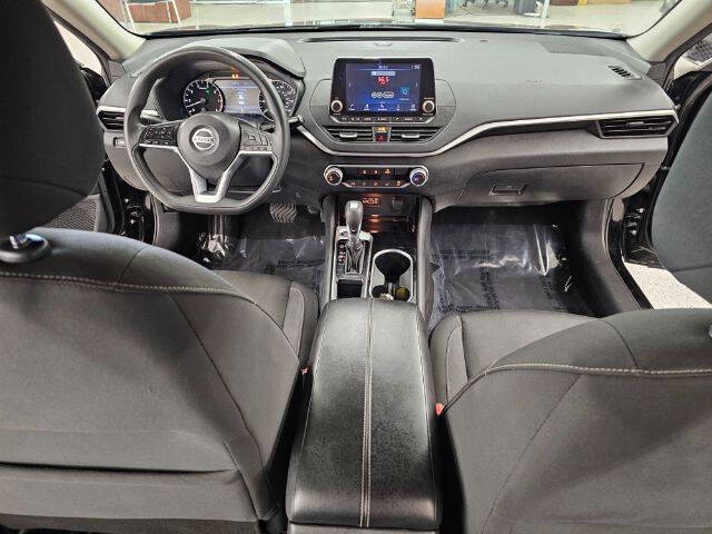 2021 Nissan Altima 2.5 SV