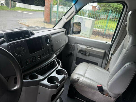 2010 Ford E-Series E-150