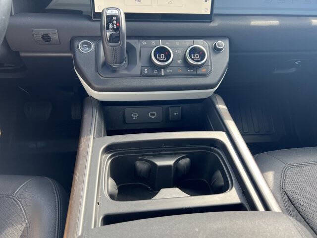 2023 Land Rover Defender