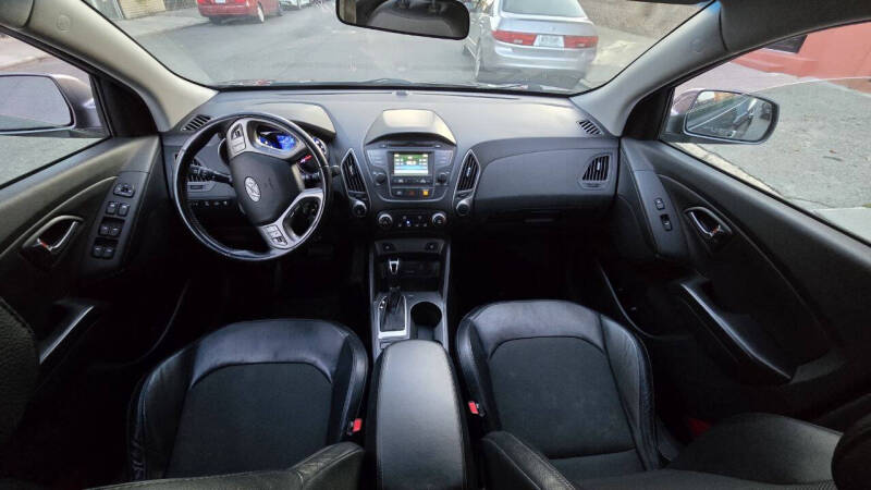 2015 Hyundai Tucson SE