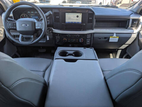 2025 Ford F-350 Super Duty XL