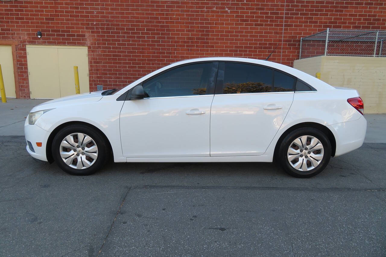 2012 Chevrolet Cruze for sale at The Car Vendor LLC in Bellflower, CA