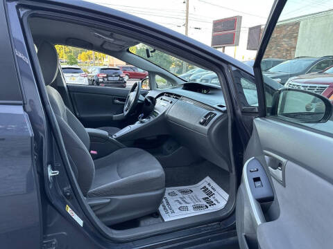 2011 Toyota Prius Two