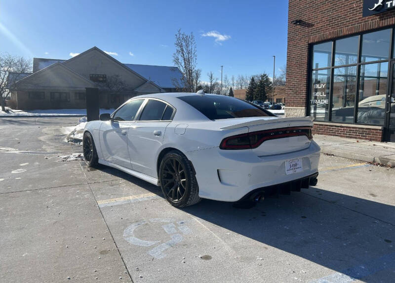 2018 Dodge Charger SRT 392