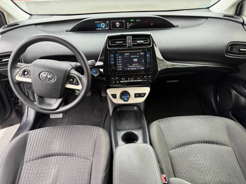 2016 Toyota Prius Two