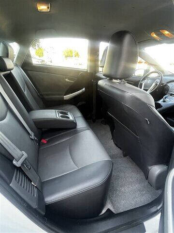 2014 Toyota Prius Five